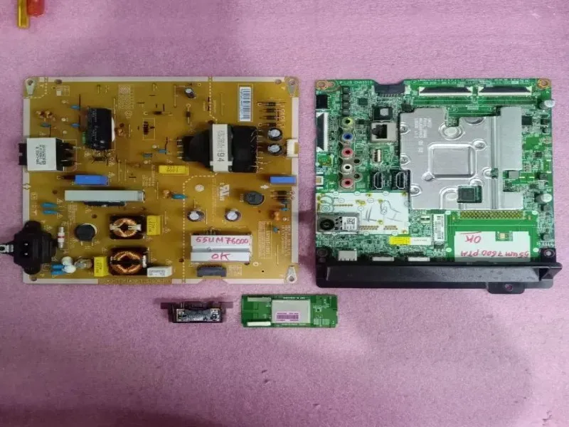 Thay màn hình tivi bị vỡ Thay màn hình tivi bị vỡ