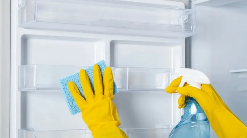 Cách vệ sinh tủ lạnh